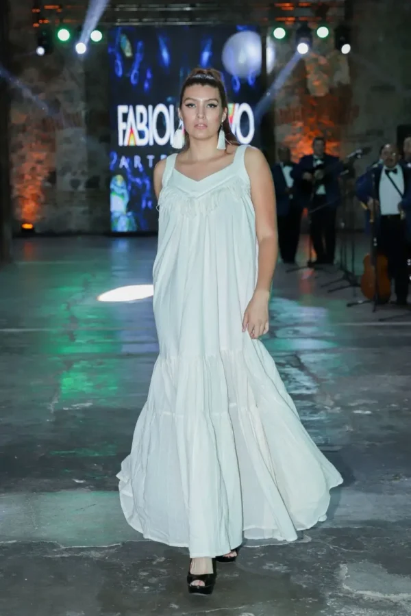 VESTIDO MODELO ALEJANDRA