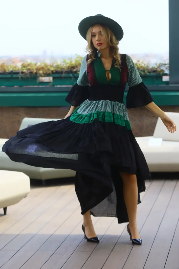 pasarela-octubre-europa-fabiolacalvo-16 (1)